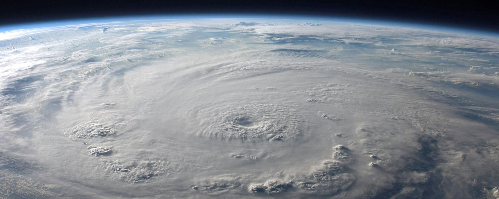 How to Protect Your Home During a Hurricane in the Cayman Islands